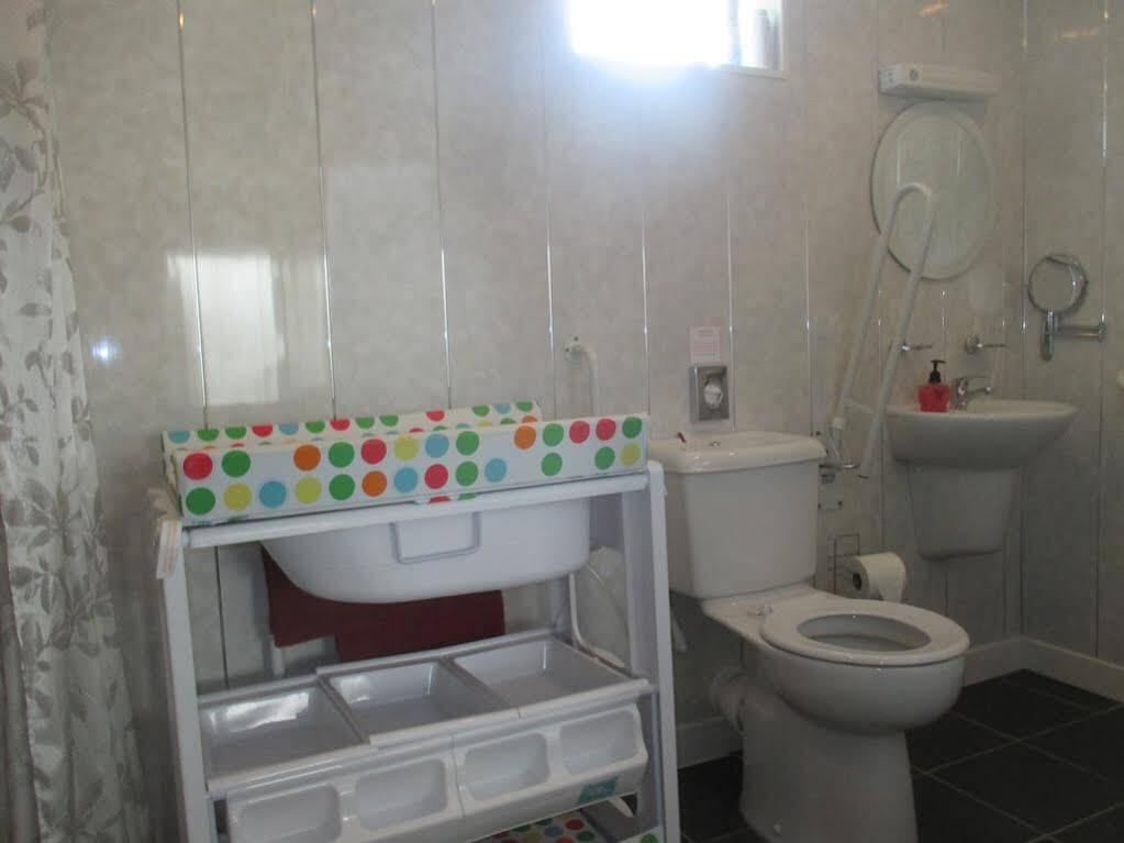 Estuary Lodge Motel B&B Talsarnau Ngoại thất bức ảnh